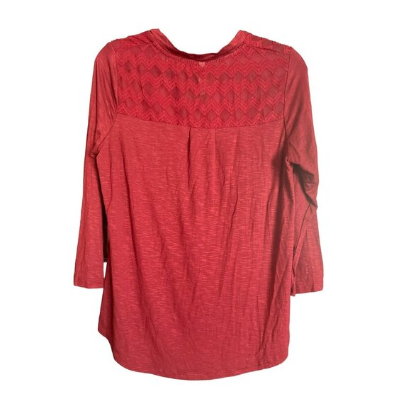 Stitch Fix Sweet Grey Danii Jacquard Lace Knit Top Size Small Burgundy Blouse - Picture 2 of 5